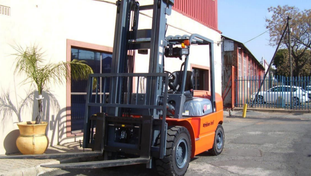 Types of Forklifts